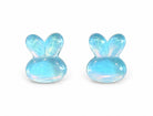 Boucles d’oreilles lapin — bleu — sur fond blanc